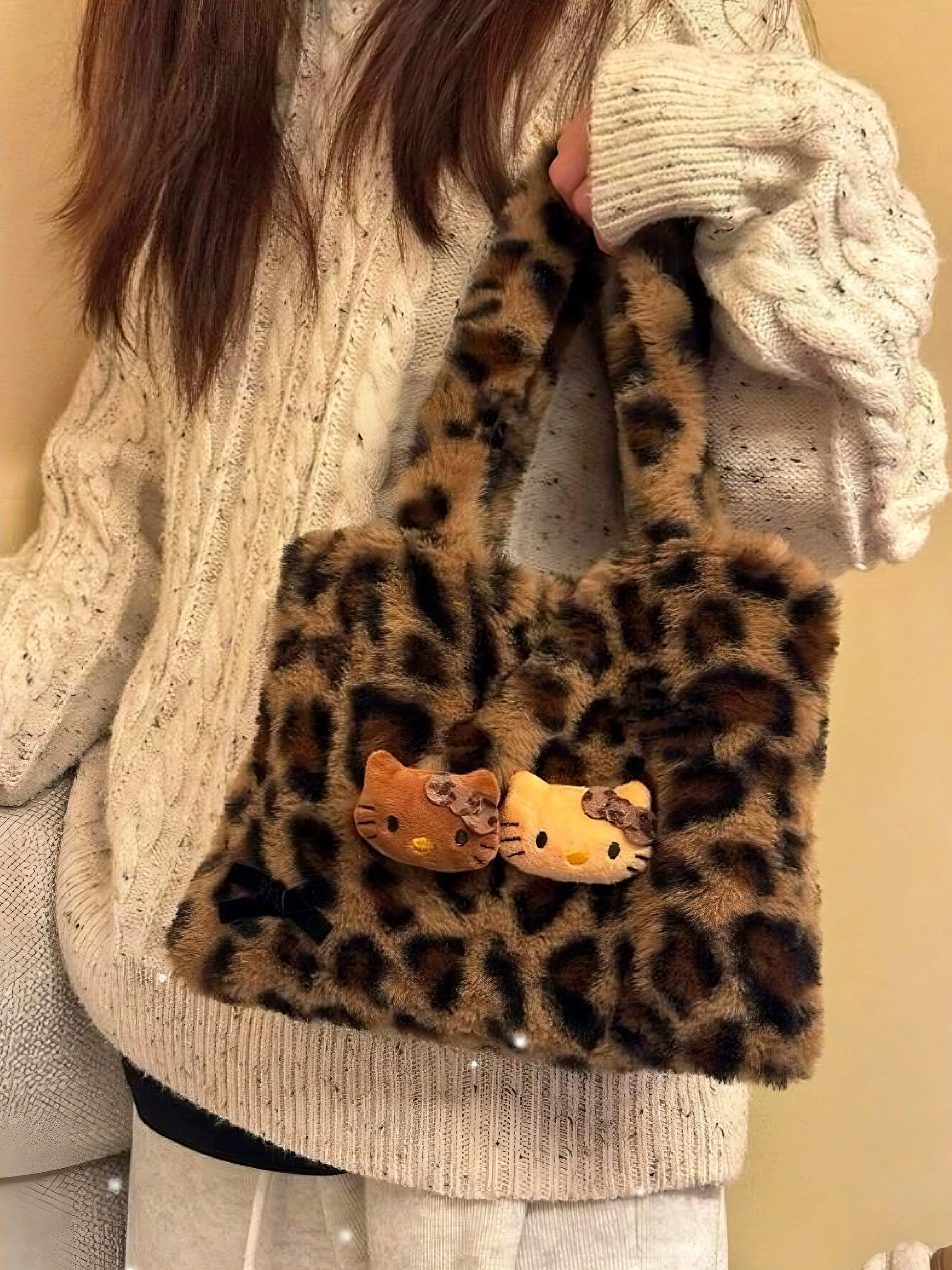 'Best Friend' Y2k Cheetah Prints Fluffy Handbag AlielNosirrah