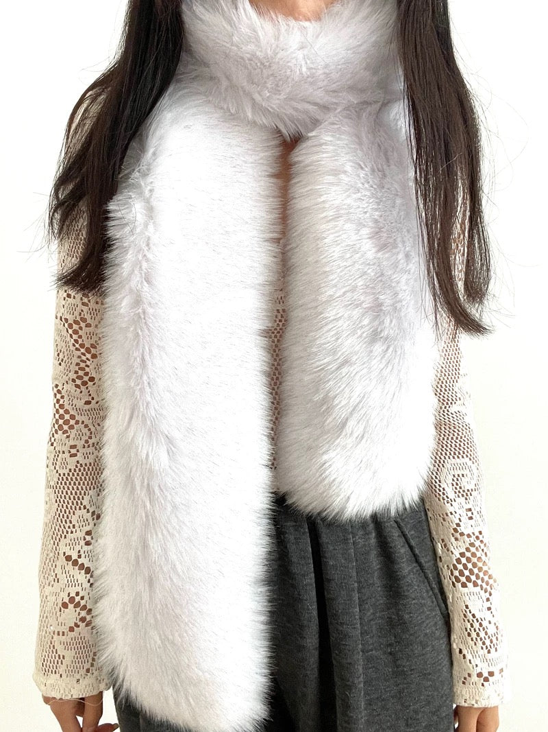 'Iceland' Y2k Fluffy Hood Vegan Fur Slavic Scarf AlielNosirrah