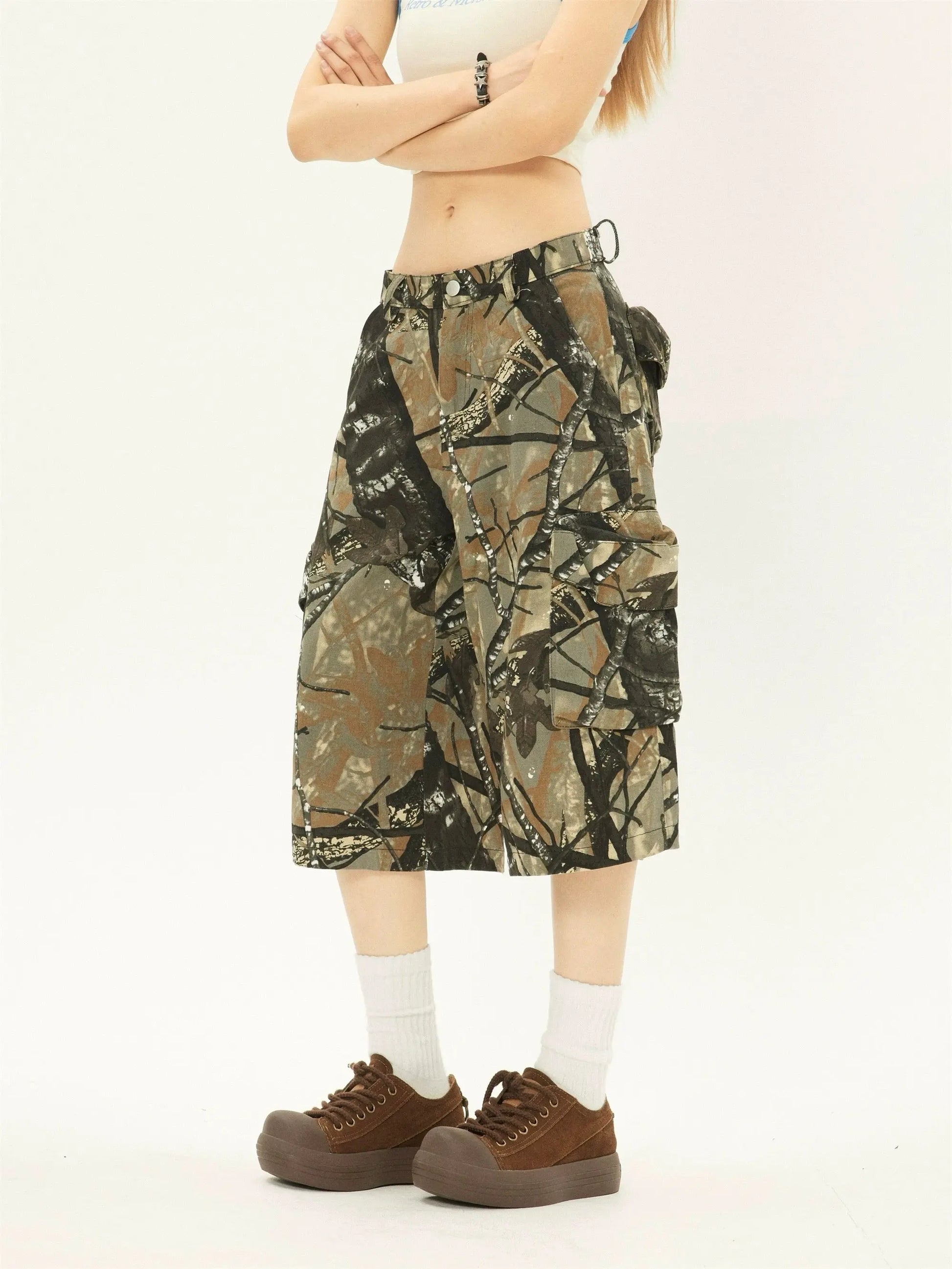 'Lost' Graffiti Forests Oversized Cargo Cropped Pants AlielNosirrah