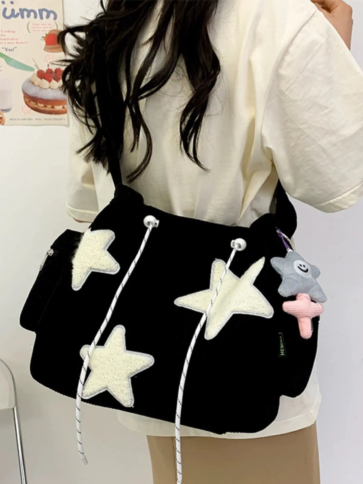 'Pop' Kawaii Star Big Volume Crossbody Bag AlielNosirrah