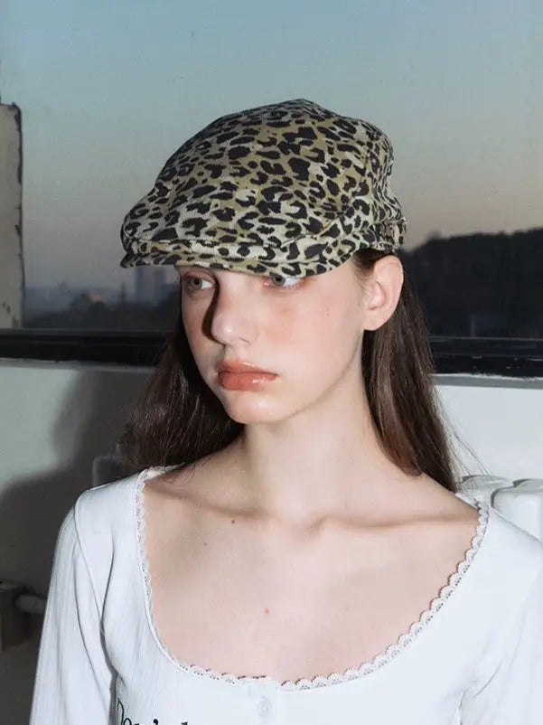 'Sassy'Y2k Cheetah Pattern Flat Cap AlielNosirrah