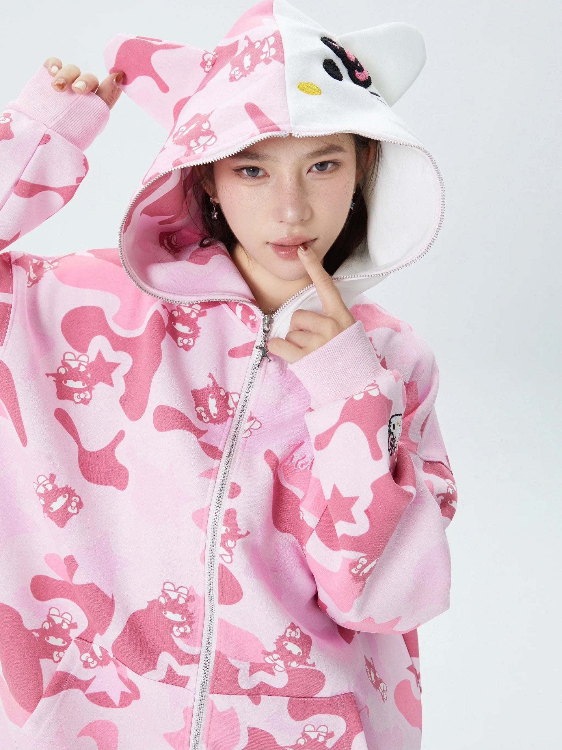 'Wild Kitty' Kawaii Kitty Face Zipped Oversized  Hoodie AlielNosirrah